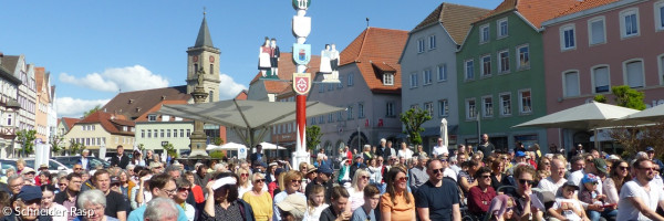 Gottsdienst an Christi Himmelfahrt 2024 auf dem Marktplatz